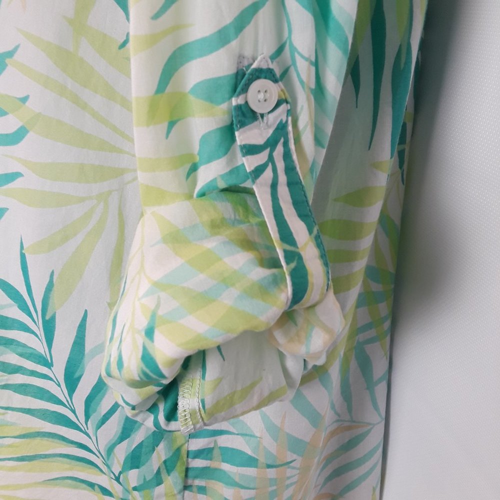 2 PC Liz Claiborne Top & Erika Capris - Picture 5 of 12
